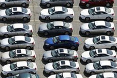 Tháng 11: Thị trường ô tô Mỹ tạo đáy mới