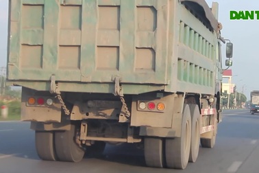 Xe có dấu hiệu quá tải trên QL 18