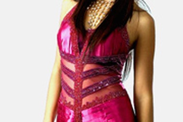 “Người đẹp bốc lửa” hâm mộ ca sĩ Lam Trường