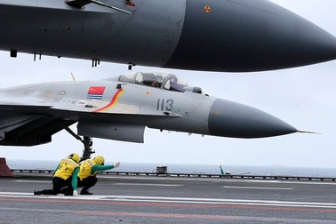 Máy bay quân sự Trung Quốc "hàng nhái" gặp nhiều sự cố