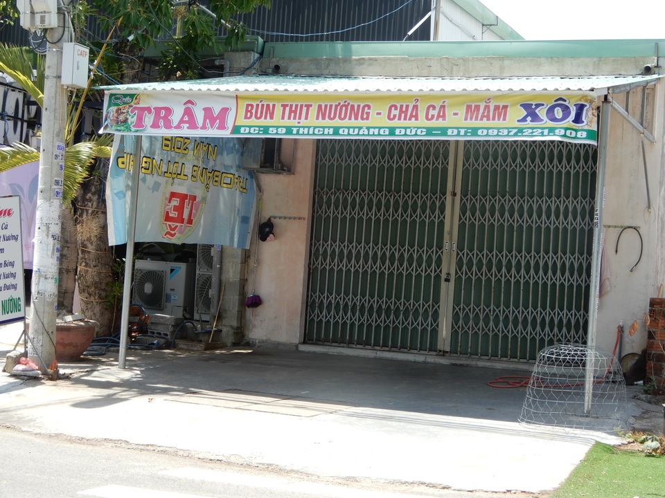 Cô học trò gồng mình chiến đấu bệnh tật, nghẹn ngào mơ ước ngày được đi học - 6 Cô học trò gồng mình chiến đấu bệnh tật, nghẹn ngào mơ ước ngày được đi học - 6