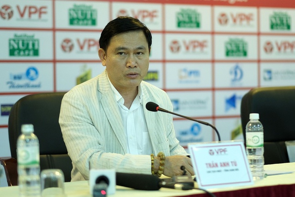 Ông Trần Anh Tú nhường ghế Tổng giám đốc, tái đắc cử Chủ tịch VPF - 1 Ông Trần Anh Tú nhường ghế Tổng giám đốc, tái đắc cử Chủ tịch VPF - 1