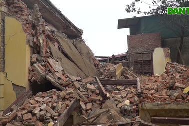 Cảnh tan hoang tại trạm phát sóng Bạch Mai trước ngày lập hồ sơ di tích