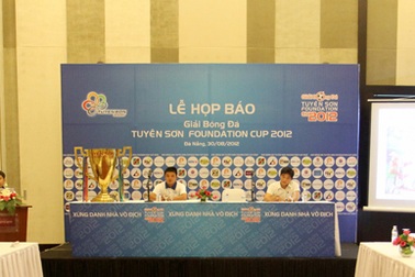 Khởi tranh giải bóng đá phong trào nhất Đà Nẵng