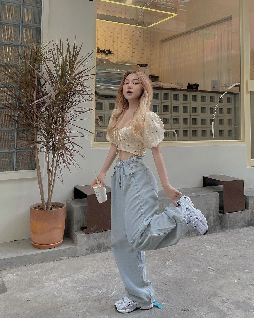 Nữ sinh Hải Phòng cực chất, được săn đón làm mẫu ảnh dù chỉ cao 1m52 - 4 Nữ sinh Hải Phòng cực chất, được săn đón làm mẫu ảnh dù chỉ cao 1m52 - 4