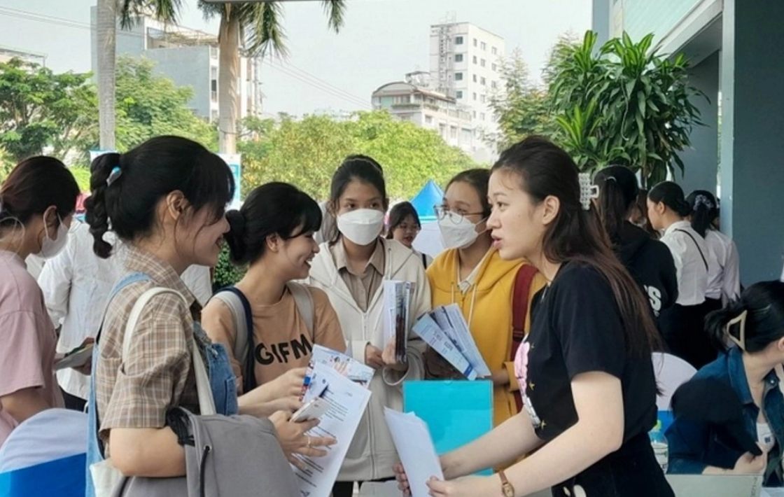 Kiện toàn bộ máy ở thành phố rộng lớn nhất cả nước sau tái lập - 3 Kiện toàn bộ máy ở thành phố rộng lớn nhất cả nước sau tái lập - 3