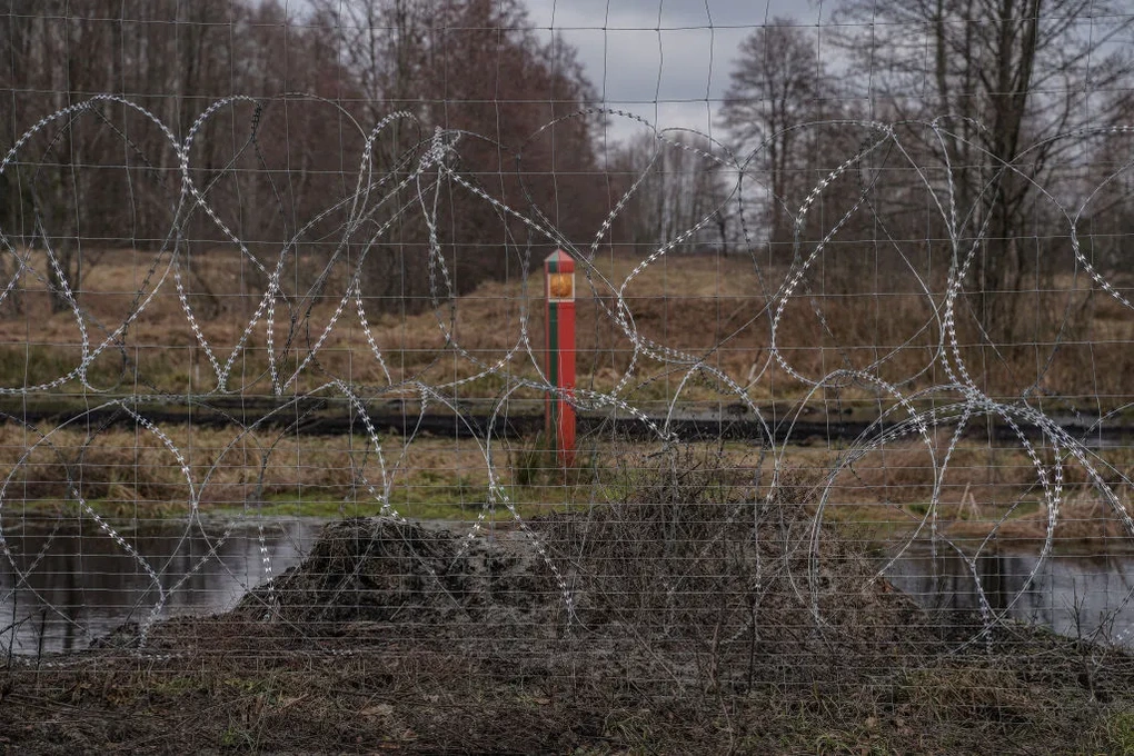 Belarus điều thêm quân áp sát biên giới Ukraine - 1