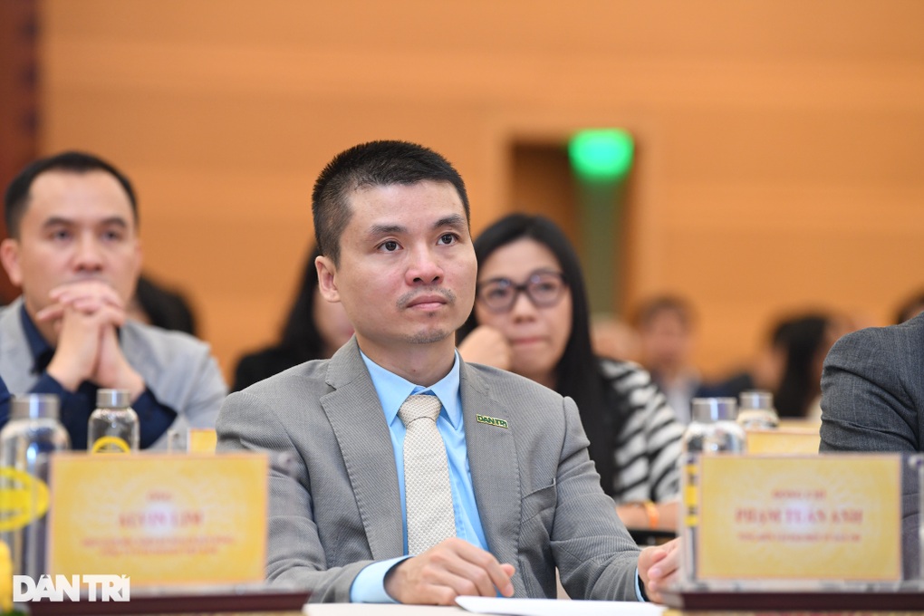 Trao giải Cuộc thi Sáng kiến an toàn giao thông Việt Nam năm 2022 - 4 Trao giải Cuộc thi Sáng kiến an toàn giao thông Việt Nam năm 2022 - 4