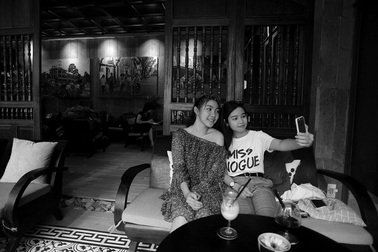 Ngày đầu "cách ly"