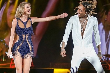 Thú vị khi nghe Taylor Swift hát bản hit trong phim Fast & Furious 7