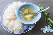 Hậu Covid-19, người Hà Nội đua nhau mua tổ yến tiền triệu tẩm bổ