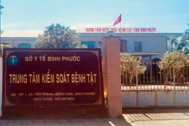 Bộ Công an làm việc với Giám đốc CDC Bình Phước vụ kit test Việt Á