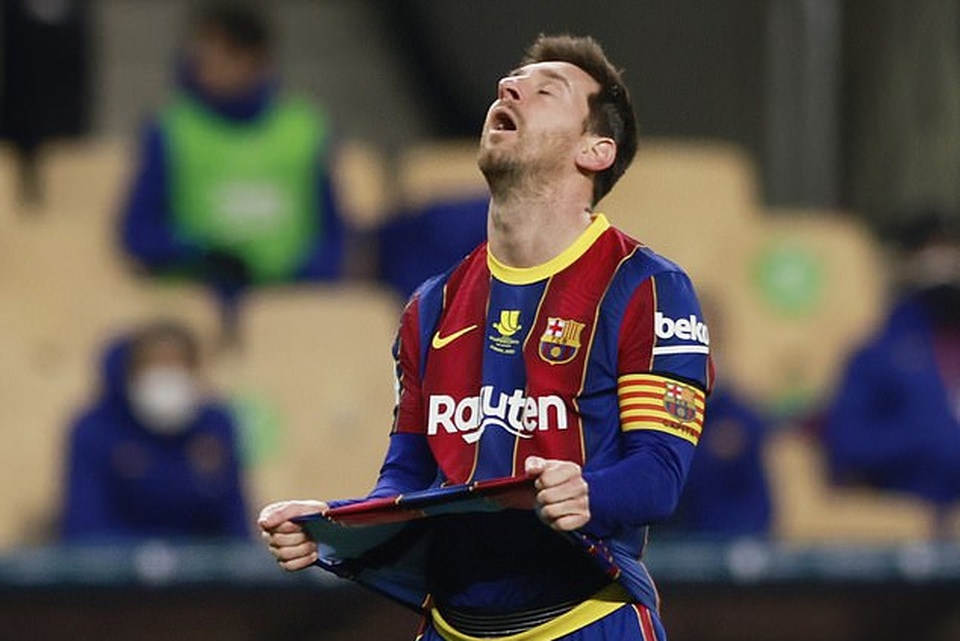 Messi xin lỗi các đồng đội sau hành vi chơi xấu - 1 Messi xin lỗi các đồng đội sau hành vi chơi xấu - 1