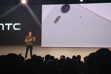 Điện thoại HTC Desire Eye chính thức ra mắt tại New York
