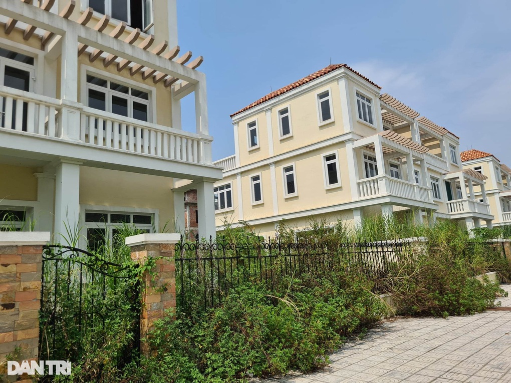 Nhà đầu tư sẵn tiền chực chờ thị trường bất động sản tạo đáy - 1 Nhà đầu tư sẵn tiền chực chờ thị trường bất động sản tạo đáy - 1