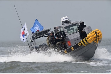 Tàu cá Trung Quốc đâm chìm tàu tuần duyên Hàn Quốc