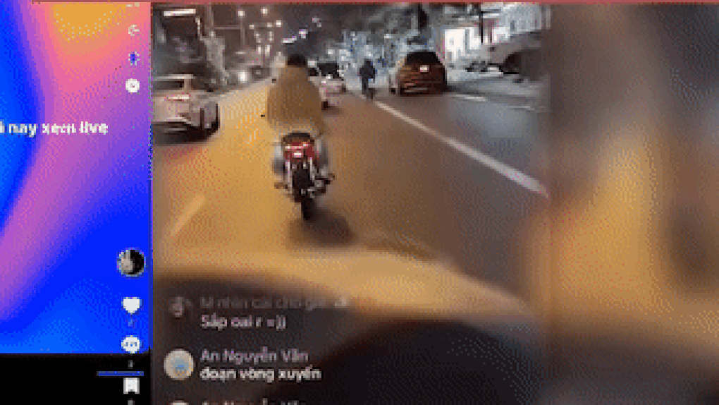 Nhóm quái xế đi xe lạng lách trong đêm, phát trực tiếp lên TikTok - 2 Nhóm quái xế đi xe lạng lách trong đêm, phát trực tiếp lên TikTok - 2