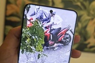 Nam thanh niên giật dây chuyền vàng rồi nhờ người yêu mang đi bán ở TPHCM