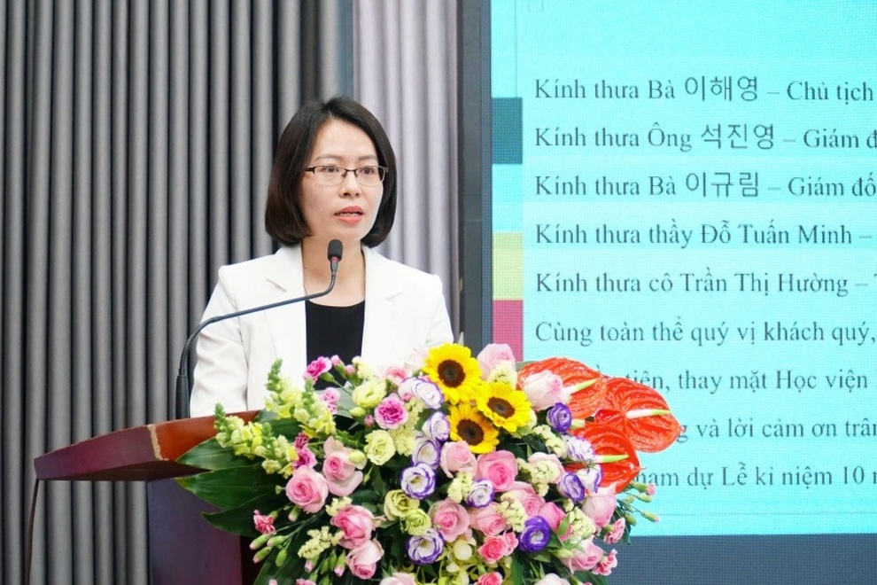 Kỷ niệm 10 năm thành lập Học viện King Sejong Hà Nội 2 - 3 Kỷ niệm 10 năm thành lập Học viện King Sejong Hà Nội 2 - 3