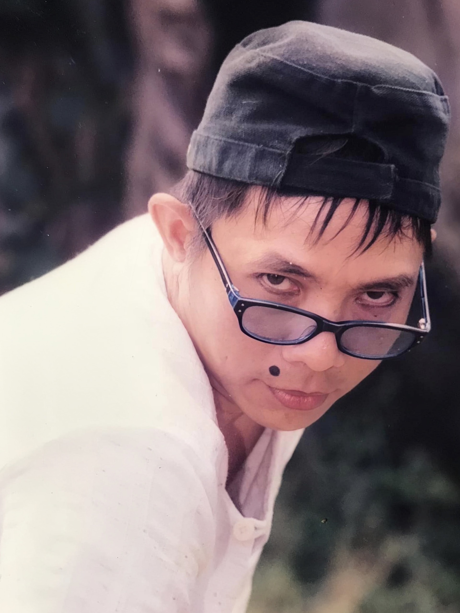 Trung Dan: Diolok-olok karena mengendarai mobil bobrok, U60 bahagia dengan istri yang ditunjuknya - 1 Trung Dân: Bị dè bỉu vì đi xe cà tàng, U60 viên mãn bên vợ được chỉ định - 1