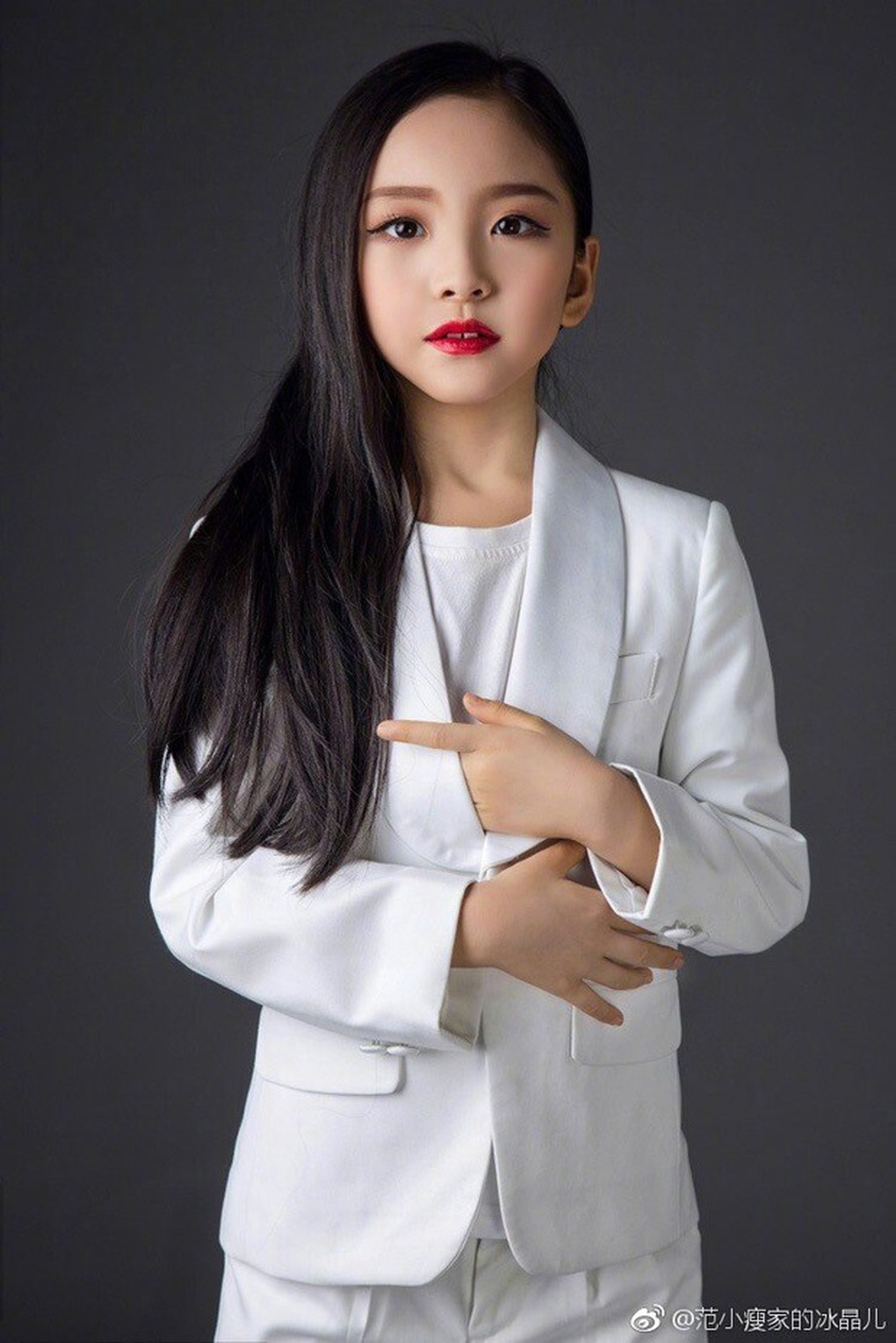 Em họ Phạm Băng Băng gây sốt vì xinh đẹp, tài năng - 7 Em họ Phạm Băng Băng gây sốt vì xinh đẹp, tài năng - 7
