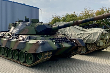 Mỹ ủng hộ Đức gửi xe tăng Leopard cho Ukraine