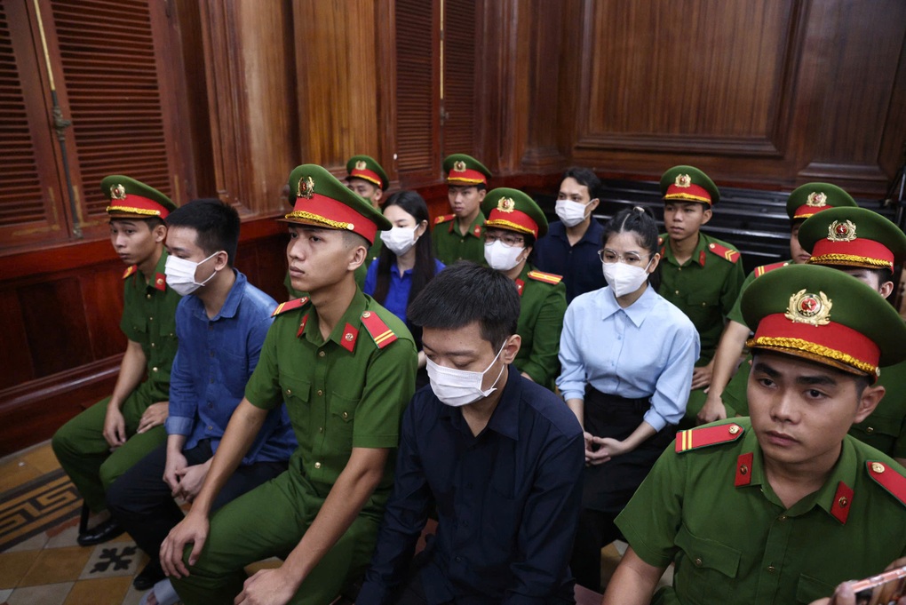 Hằng Du Mục: Bị cáo thiếu trách nhiệm - 3