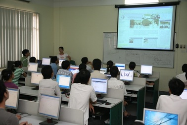 Ngành Khoa học máy tính học thế nào? Cơ hội việc làm ra sao?