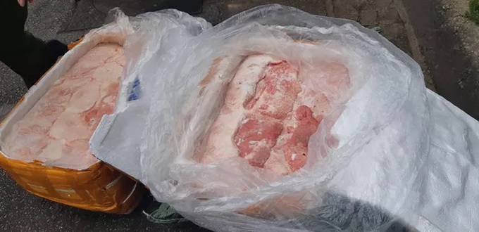 Cẩn trọng nuốt phải đặc sản lưỡi vịt, trứng gà non được nhập lậu đồ đông lạnh dịp cuối năm - Ảnh 1. Cẩn trọng nuốt phải đặc sản lưỡi vịt, trứng gà non được nhập lậu đồ đông lạnh dịp cuối năm - Ảnh 1.
