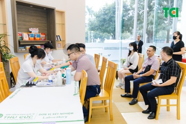 Lựa chọn đúng nơi khám sức khỏe định kỳ cho nhân viên: Tiết kiệm lại yên tâm