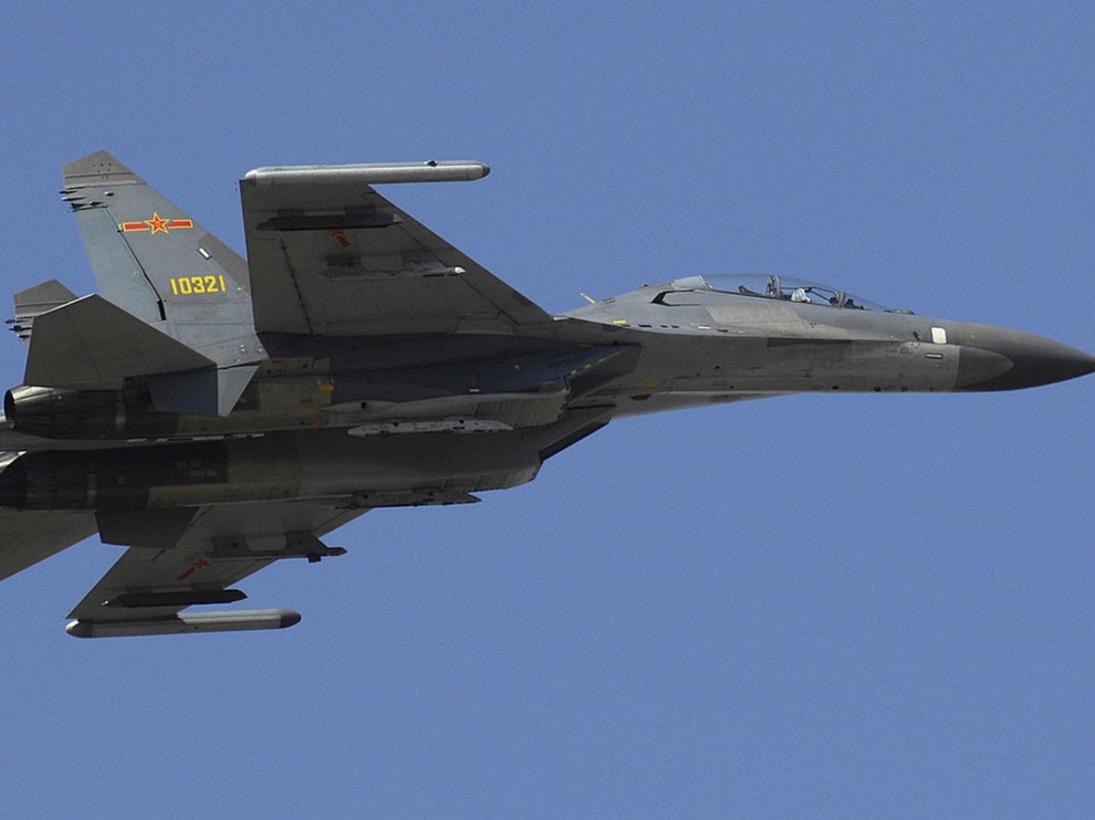 Ấn Độ theo sát cuộc tập trận Không quân của Trung Quốc gần biên giới - 1 Ấn Độ theo sát cuộc tập trận Không quân của Trung Quốc gần biên giới - 1