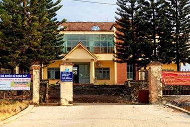 Bắt cán bộ trung tâm phát triển quỹ đất vì nhận hối lộ