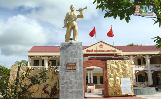 Phát huy tinh thần Cách mạng tháng Tám, xây dựng đất nước ngày càng giàu đẹp - Ảnh 3. Phát huy tinh thần Cách mạng tháng Tám, xây dựng đất nước ngày càng giàu đẹp - Ảnh 3.