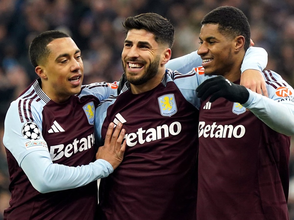 Champions League: Lời nguyền tàn nhẫn, cậu bé 17 tuổi khuynh đảo túc cầu - 6