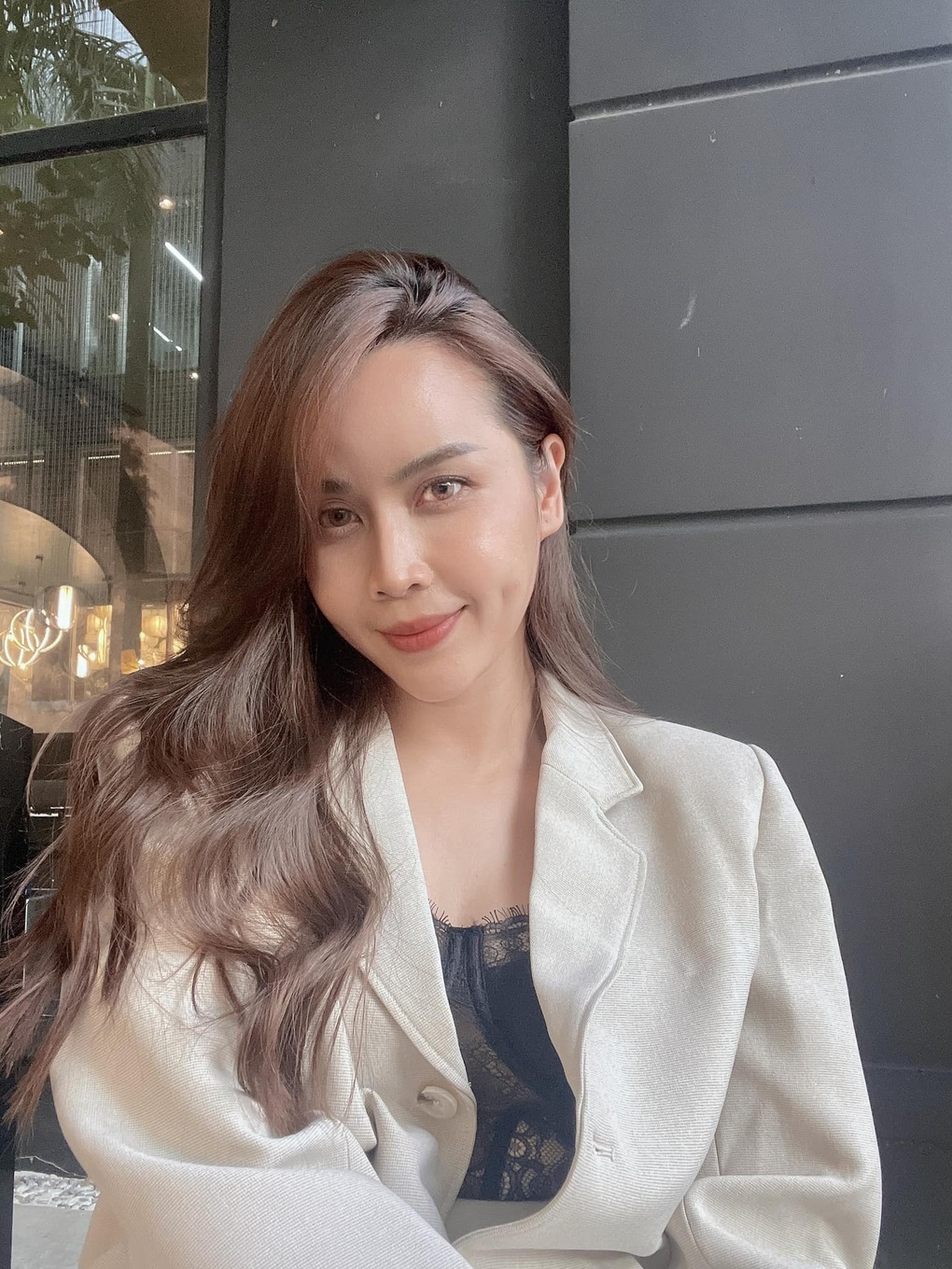 Lưu Hương Giang làm gì khi đóng cửa hoạt động nghệ thuật suốt 1 năm qua? - 2 Lưu Hương Giang làm gì khi đóng cửa hoạt động nghệ thuật suốt 1 năm qua? - 2