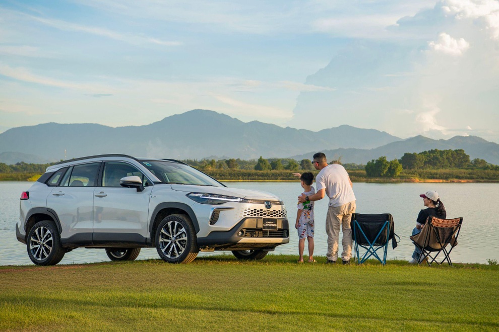 Lý do Corolla Cross luôn nằm trong top những mẫu xe bán chạy nhất thị trường - 2 Lý do Corolla Cross luôn nằm trong top những mẫu xe bán chạy nhất thị trường - 2