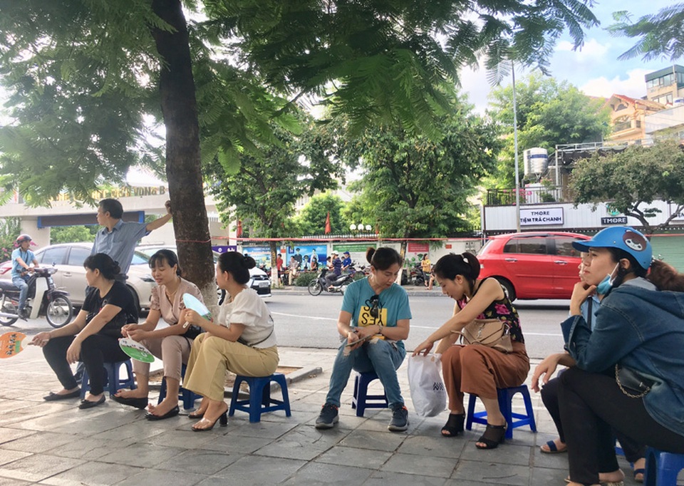 Giúp con chọn trường lại thành tạo áp lực cho con - 1 Giúp con chọn trường lại thành tạo áp lực cho con - 1