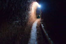 Đào “địa đạo” hàng trăm mét trong nhà để khai thác vàng lậu