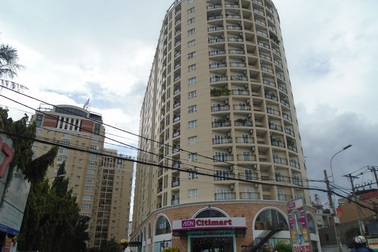 Vụ chung cư "mọc" thêm tầng: Không chấp nhận biến của chung thành riêng