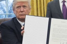 Ông Trump cho Lầu Năm Góc 30 ngày để trình kế hoạch tiêu diệt IS