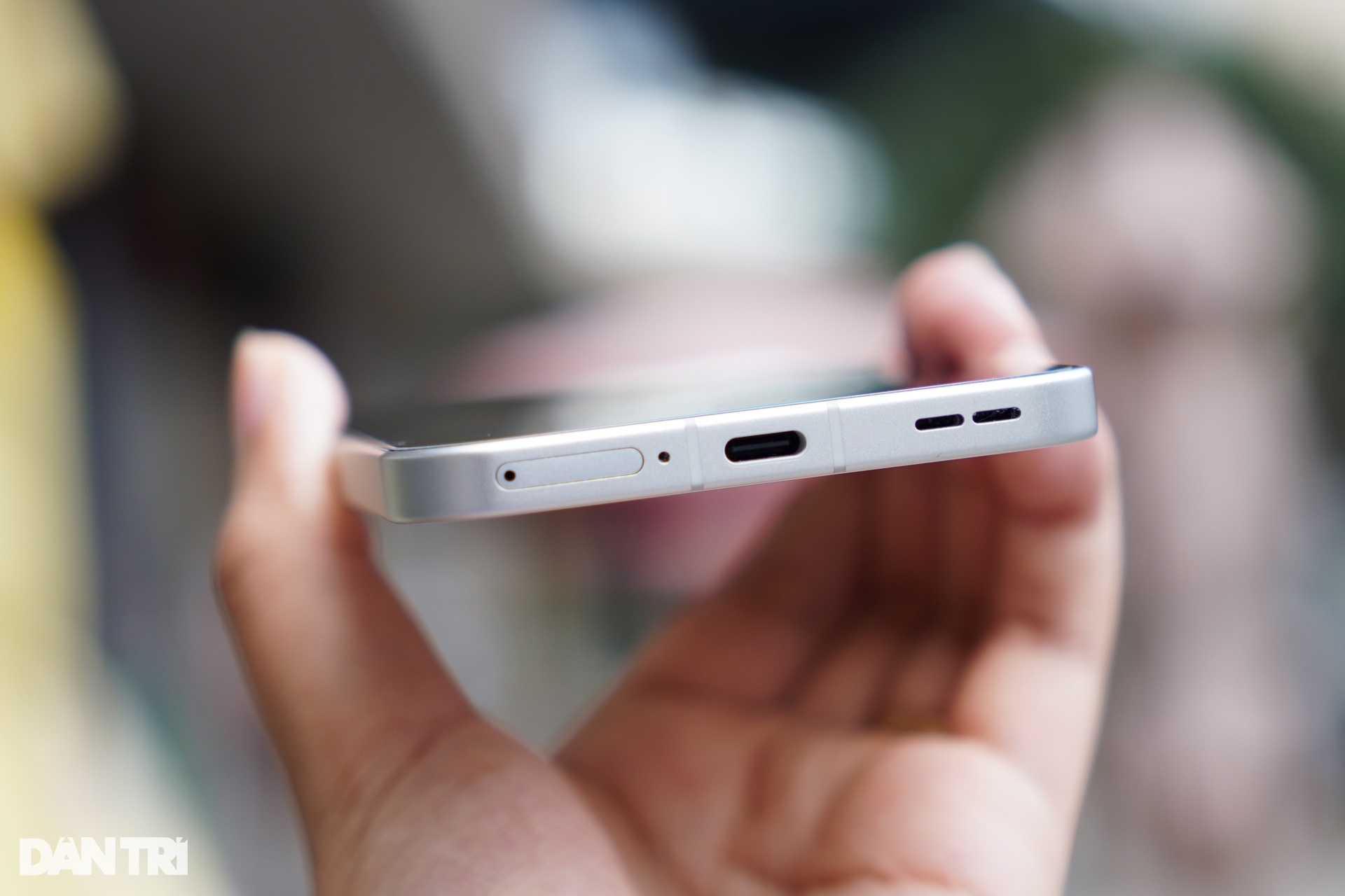 Đánh giá: Oppo Reno14 5G và sức ép từ iPhone 16, Samsung Galaxy S24 - 38