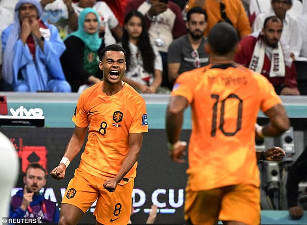 Chủ nhà Qatar lập hàng loạt kỷ lục đáng quên khi chia tay World Cup - 3 Chủ nhà Qatar lập hàng loạt kỷ lục đáng quên khi chia tay World Cup - 3