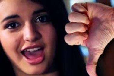 “Ca khúc siêu nhảm nhí” là video…đáng ghét nhất Youtube