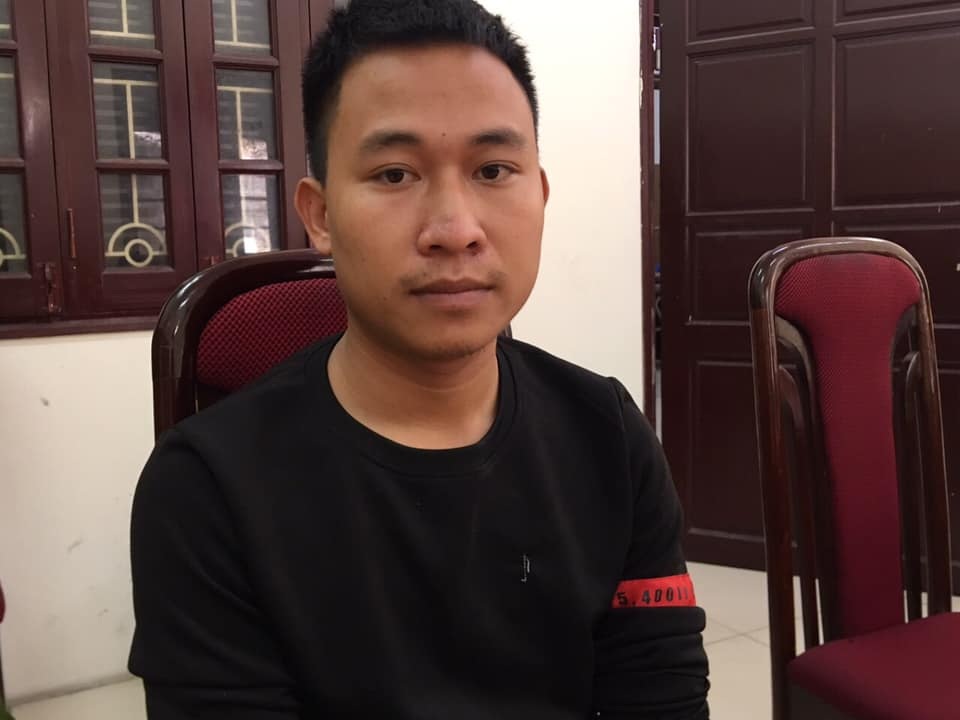 Hà Nội: Gã tài xế nảy lòng tham lấy 1,3 tỷ đồng của giám đốc - 1 Hà Nội: Gã tài xế nảy lòng tham lấy 1,3 tỷ đồng của giám đốc - 1