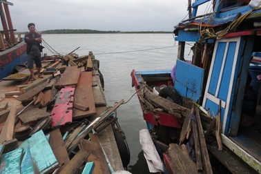 Hai tàu cá va chạm khi đánh bắt thủy sản trên biển