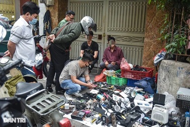 Không tiếp tay cho kẻ trộm phụ tùng, nhưng mất đồ vẫn ra chợ Trời tìm mua!