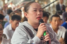 Phụ huynh than bảo vệ khó chịu, lãnh đạo trường đưa quyết định gây choáng