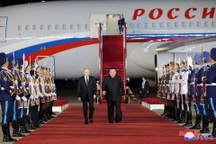 Lễ đón tiếp trọng thể Tổng thống Putin tại Triều Tiên