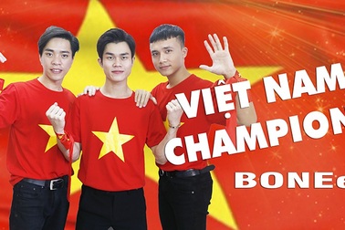 Nam sinh khiếm thị sáng tác ca khúc cổ vũ ĐT bóng đá Việt Nam