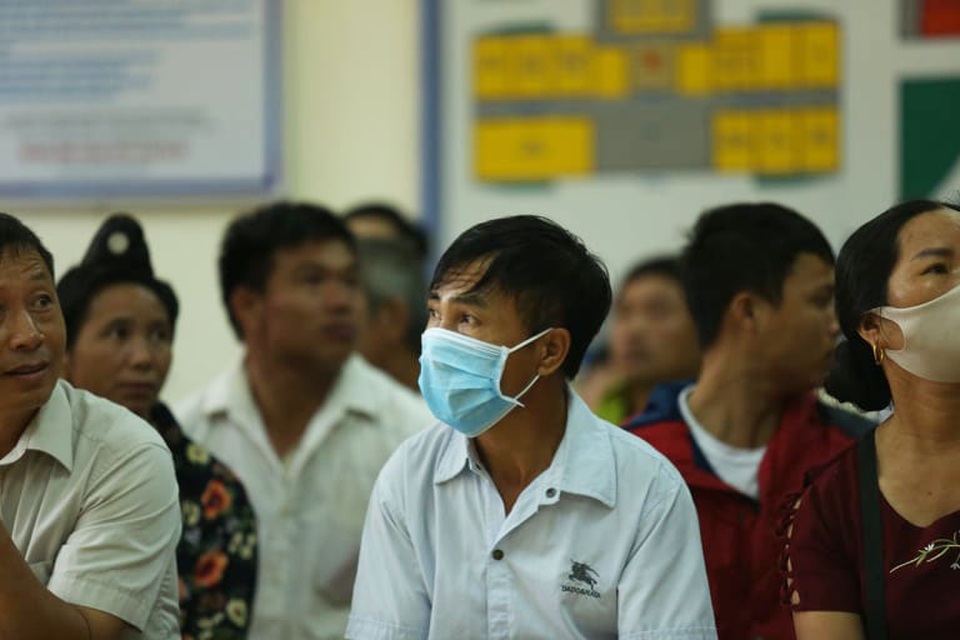 Mẹ nữ sinh giao gà ở Điện Biên hầu tòa kêu oan - 10 Mẹ nữ sinh giao gà ở Điện Biên hầu tòa kêu oan - 10